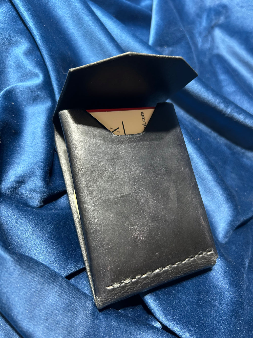 vanta //01 black