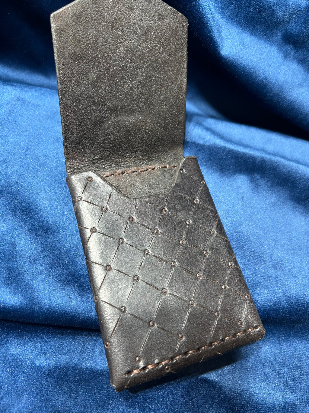 vanta //01 brown (quilted)